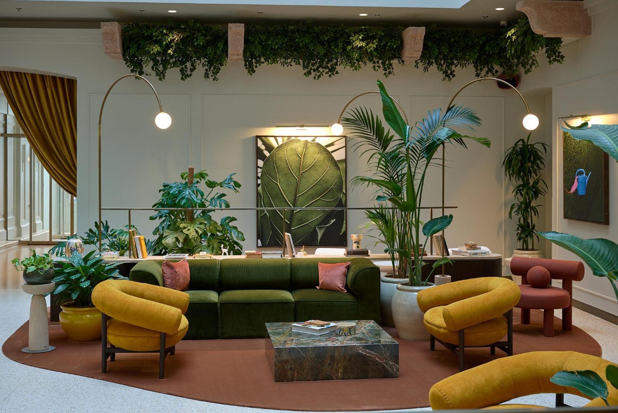 Verno House Budapest, Vignette Collection By Ihg Luaran gambar The interior of the lounge